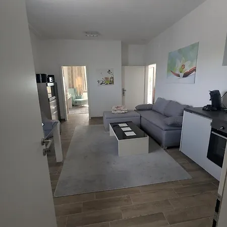 Luehe 59 Appartement *